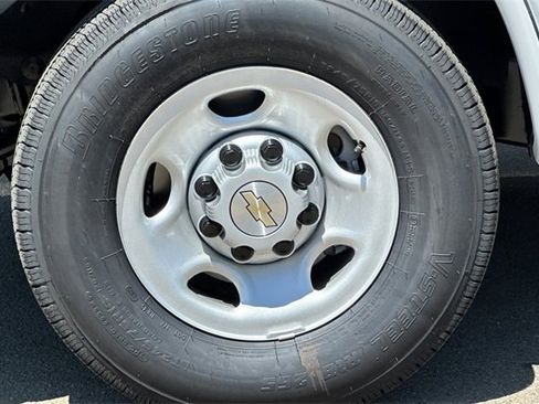 New 2025 Chevrolet Express 2500 w/ Driver Convenience Package image 33
