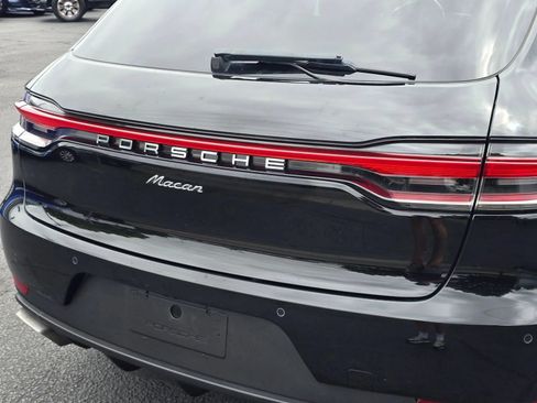 Used 2019 Porsche Macan AWD/4WD image 14