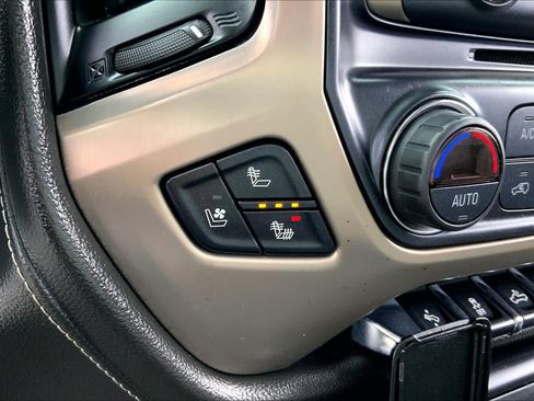 Used 2018 GMC Sierra 1500 Denali RWD image 31