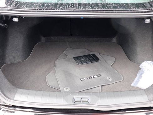 Used 2026 Nissan Sentra SR w/ Floor Mat Package FWD image 47