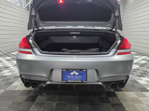 Used 2016 BMW M6 Convertible RWD image 36