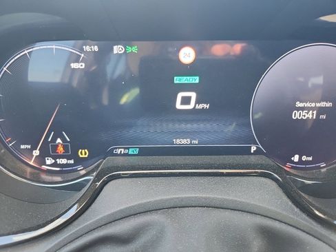 Used 2024 Alfa Romeo Tonale Ti image 10