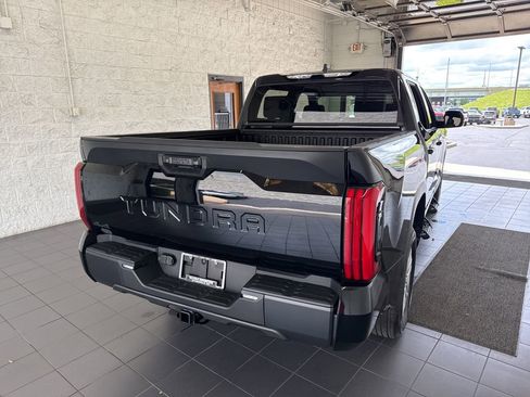 Used 2026 Toyota Tundra SR5 w/ SR5 Premium Package AWD/4WD image 7