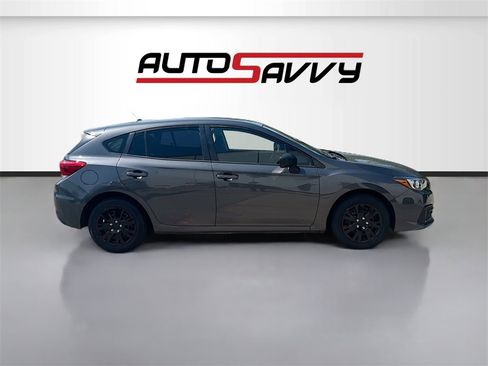 Used 2022 Subaru Impreza 2.0i image 8