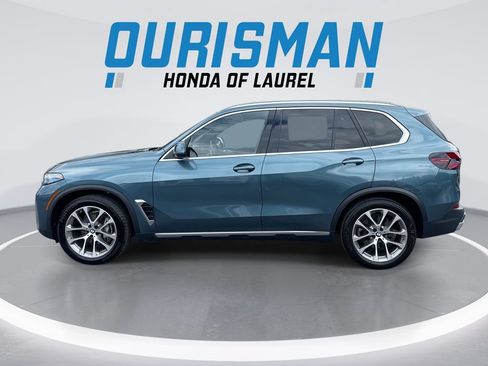 Used 2024 BMW X5 xDrive40i w/ Premium Package AWD/4WD image 5
