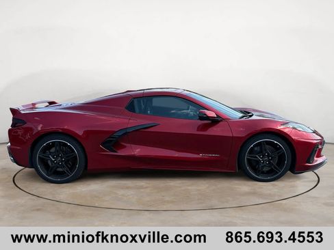 Used 2023 Chevrolet Corvette Stingray Premium Conv w/ Z51 Performance Package RWD image 2