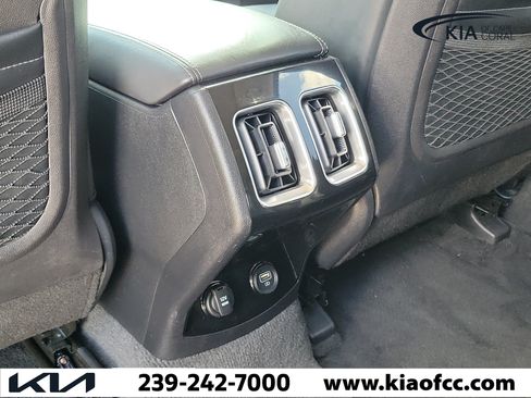 Used 2022 Kia Sorento SX AWD/4WD image 15