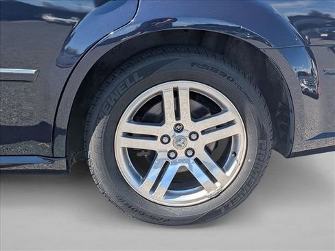 Used 2005 Dodge Magnum R/T w/ Convenience Group II RWD image 16