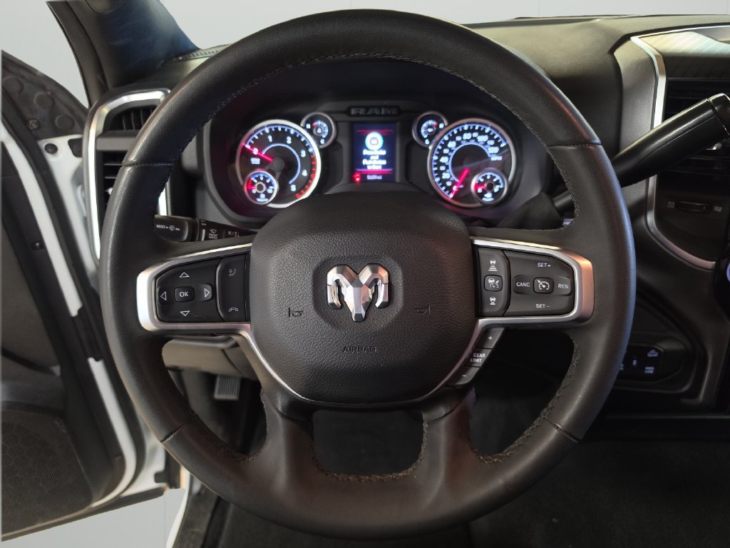 Used 2025 RAM 2500 Big Horn AWD/4WD image 15