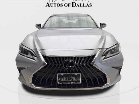 Used 2024 Lexus ES 350 image 3