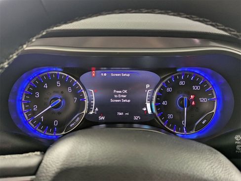 Certified 2026 Chrysler Pacifica Select image 16