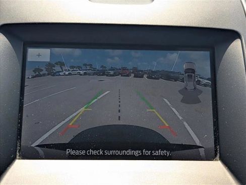 Used 2020 Ford Edge SEL w/ Convenience Package image 13