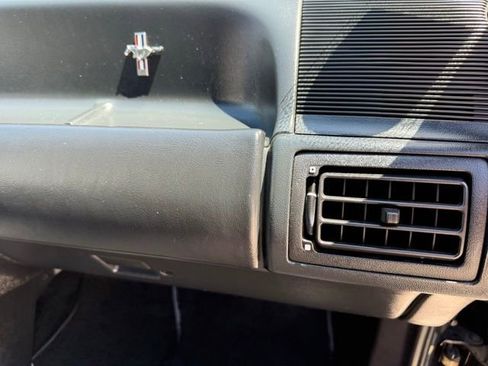 Used 1991 Ford Mustang LX RWD image 97