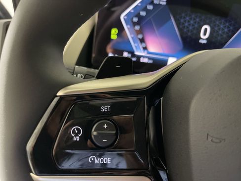 Used 2025 BMW X3 xDrive30i w/ Premium Package image 18