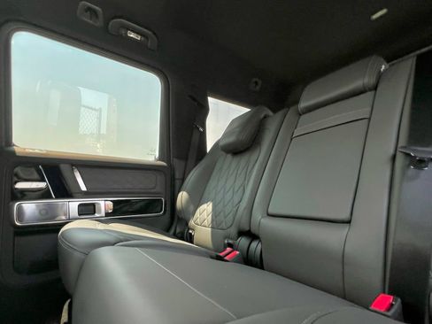 Certified 2025 Mercedes-Benz G 63 AMG 4MATIC image 33