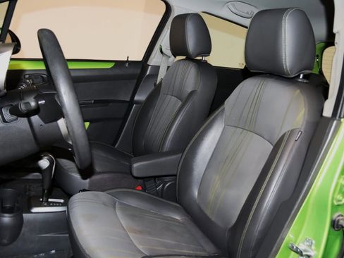 Used 2014 Chevrolet Spark LS image 27