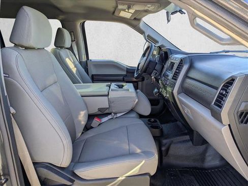 Used 2019 Ford F250 XL w/ STX Appearance Package image 19