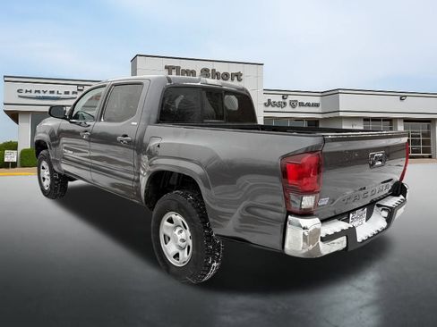 Used 2021 Toyota Tacoma SR5 image 3