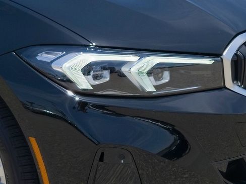 New 2026 BMW 330i Sedan w/ Convenience Package RWD image 6