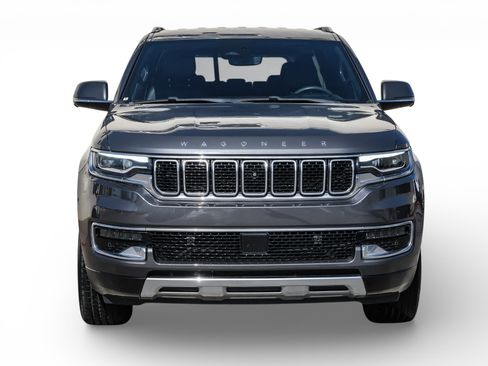 Used 2022 Jeep Wagoneer Series III w/ Convenience Group I image 4