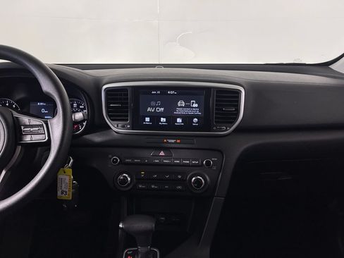 Used 2021 Kia Sportage LX FWD image 16