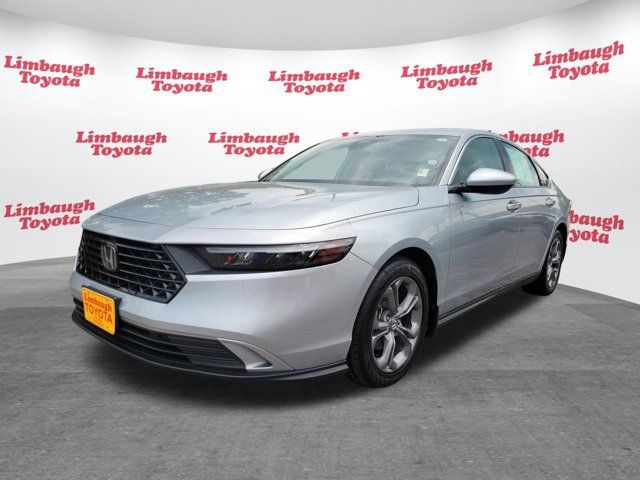 Used 2024 Honda Accord EX image 22
