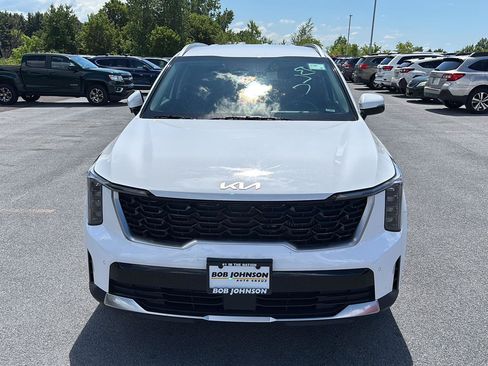 Used 2025 Kia Sorento X-Line EX AWD/4WD image 8