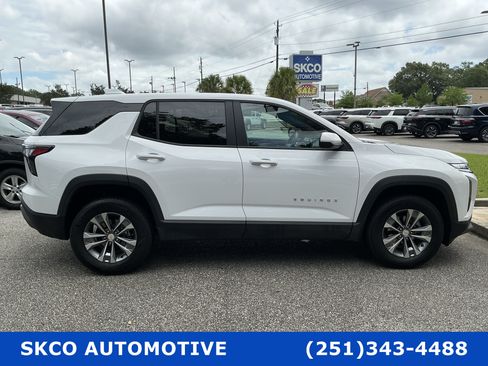 Used 2025 Chevrolet Equinox LT AWD/4WD image 6