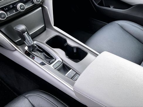 Used 2020 Honda Accord LX image 16