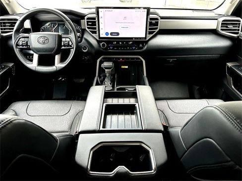 Used 2023 Toyota Tundra Limited w/ Power Package image 29