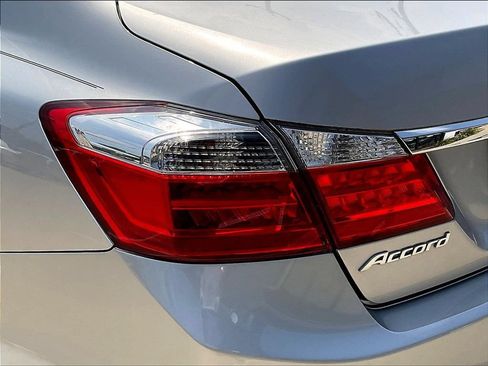 Used 2013 Honda Accord EX-L image 21