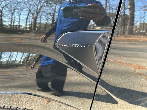 Used 2025 Hyundai Santa Fe Calligraphy AWD/4WD image 13