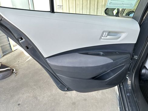 Used 2026 Toyota Corolla LE FWD image 28