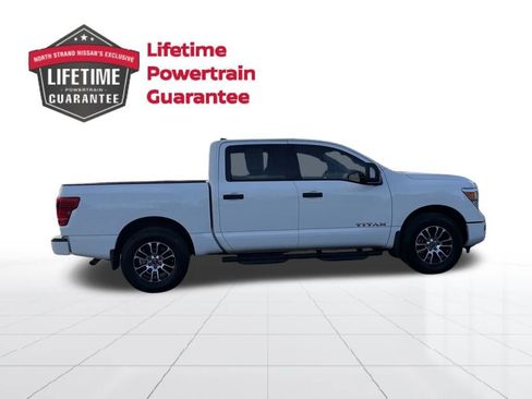 Certified 2024 Nissan Titan SV w/ SV Convenience Package RWD image 7