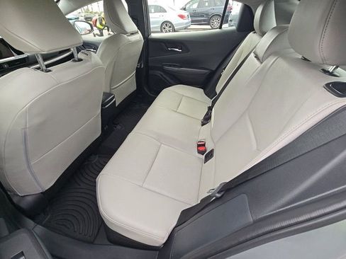 Used 2026 Toyota Prius XLE image 7