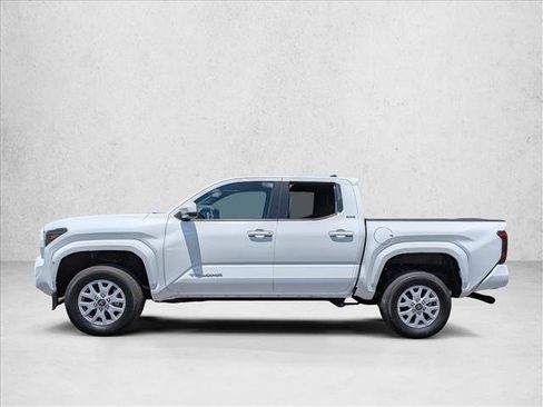 Used 2025 Toyota Tacoma SR5 RWD image 2