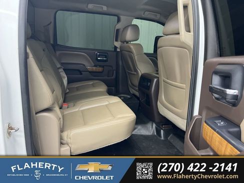 Used 2015 GMC Sierra 2500 SLT w/ Suspension Package, Off-Road image 13