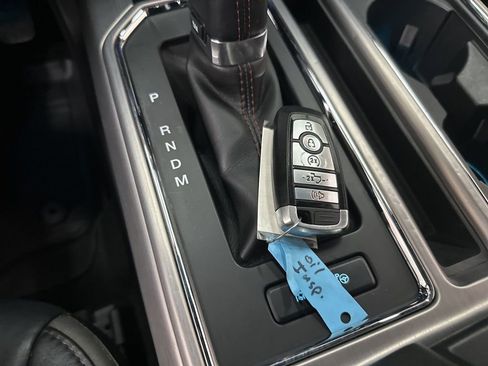 Used 2019 Ford F150 Platinum w/ Equipment Group 701A Luxury image 46