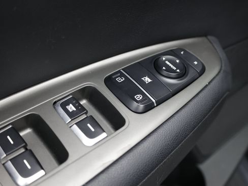 Used 2019 Kia Optima LX w/ LX 17" Wheel Package FWD image 13