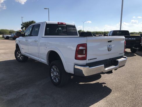 Used 2020 RAM 2500 Laramie image 5