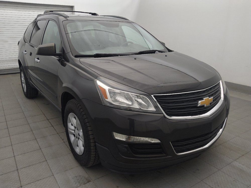 Used 2017 Chevrolet Traverse LS FWD image 13