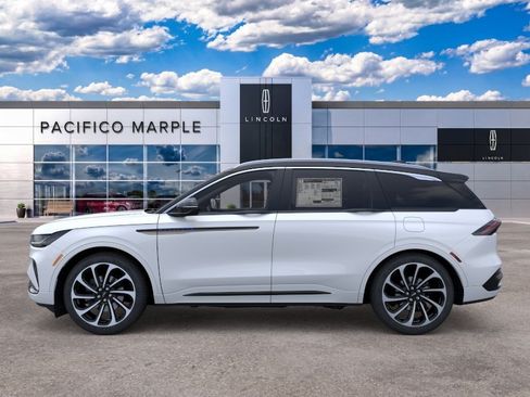 New 2026 Lincoln Nautilus Black Label AWD/4WD image 3