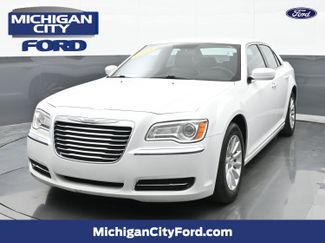 Used 2013 Chrysler 300 RWD video 1