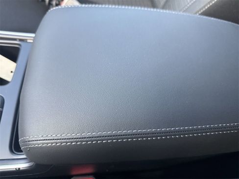 New 2026 Kia Sorento LX image 37