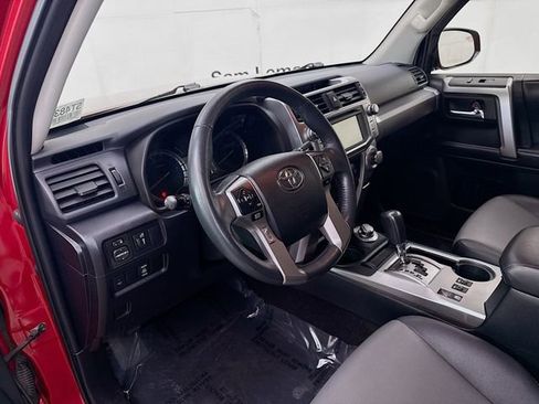 Used 2019 Toyota 4Runner SR5 Premium AWD/4WD image 9