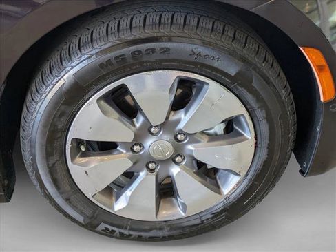 Used 2017 Chrysler Pacifica Platinum image 27