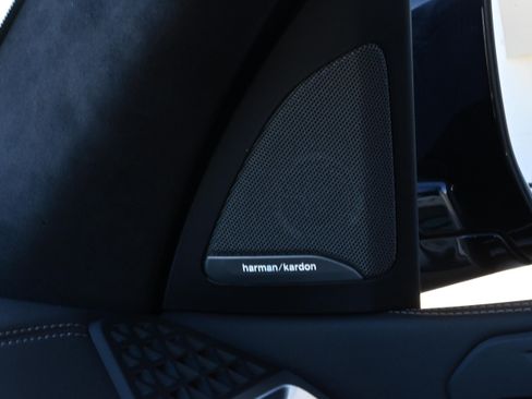 Certified 2025 BMW X7 xDrive40i w/ Executive Package image 26