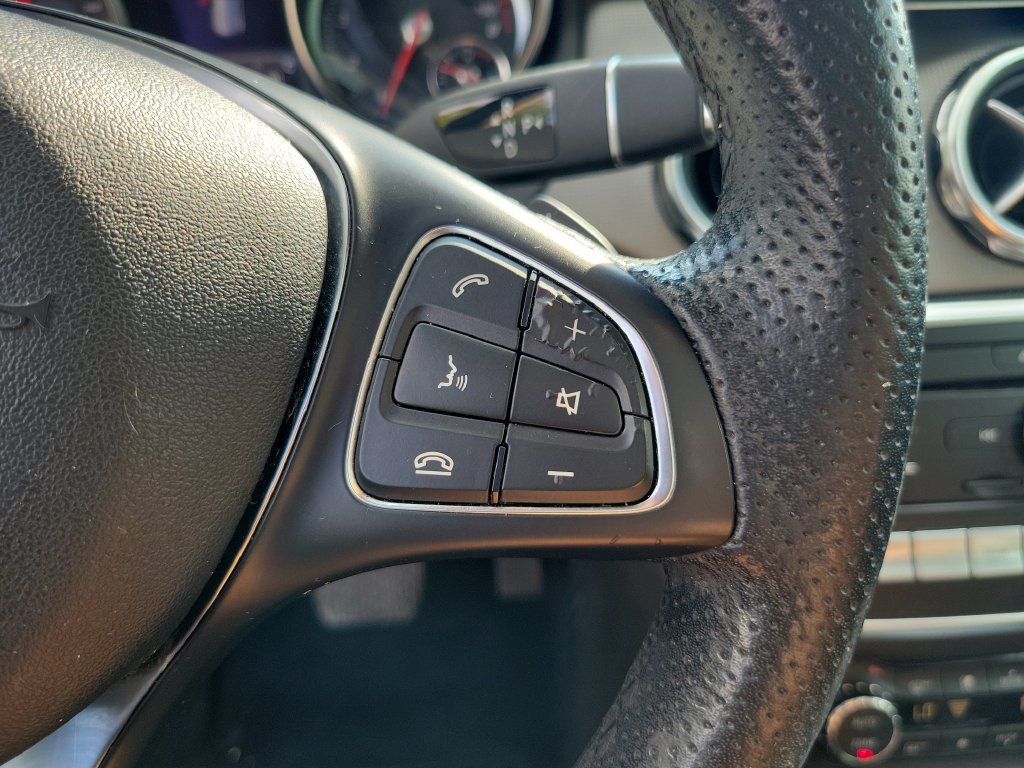 Used 2019 Mercedes-Benz GLA 250 image 33