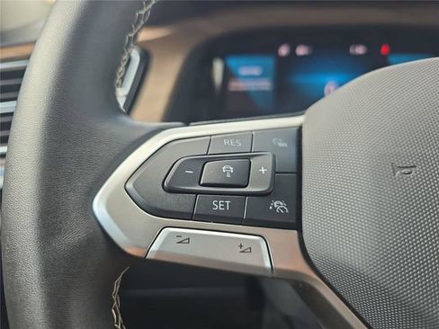 Used 2026 Volkswagen Atlas SE image 26