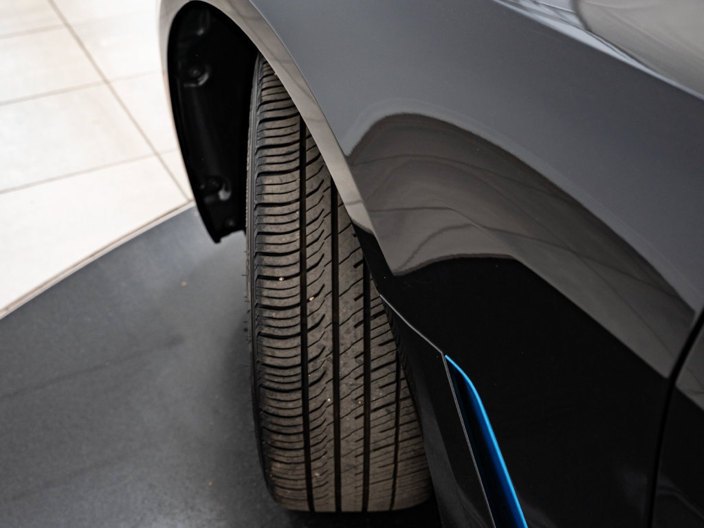 Used 2023 BMW i4 eDrive35 w/ Premium Package RWD image 49